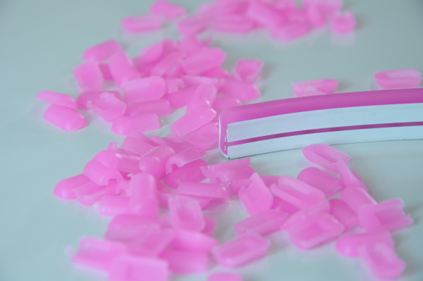Plug light pink NEON-PLUG-LIGHT PINK-816-AE-MEN